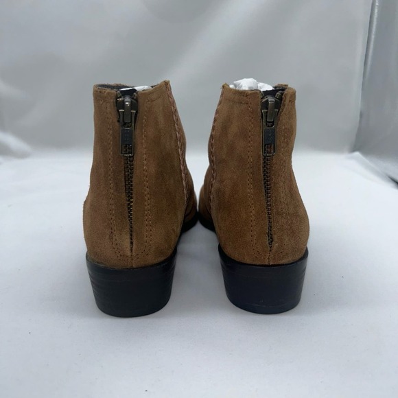 Journee Signature Boots Womens 6 1/2 Cognac Brown Leather Slouch Bree Ankle NEW - Picture 7 of 11